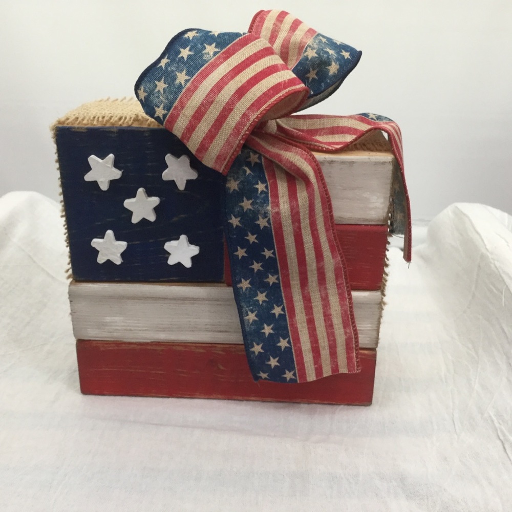 Independence Fourth of July craft distressed Wood